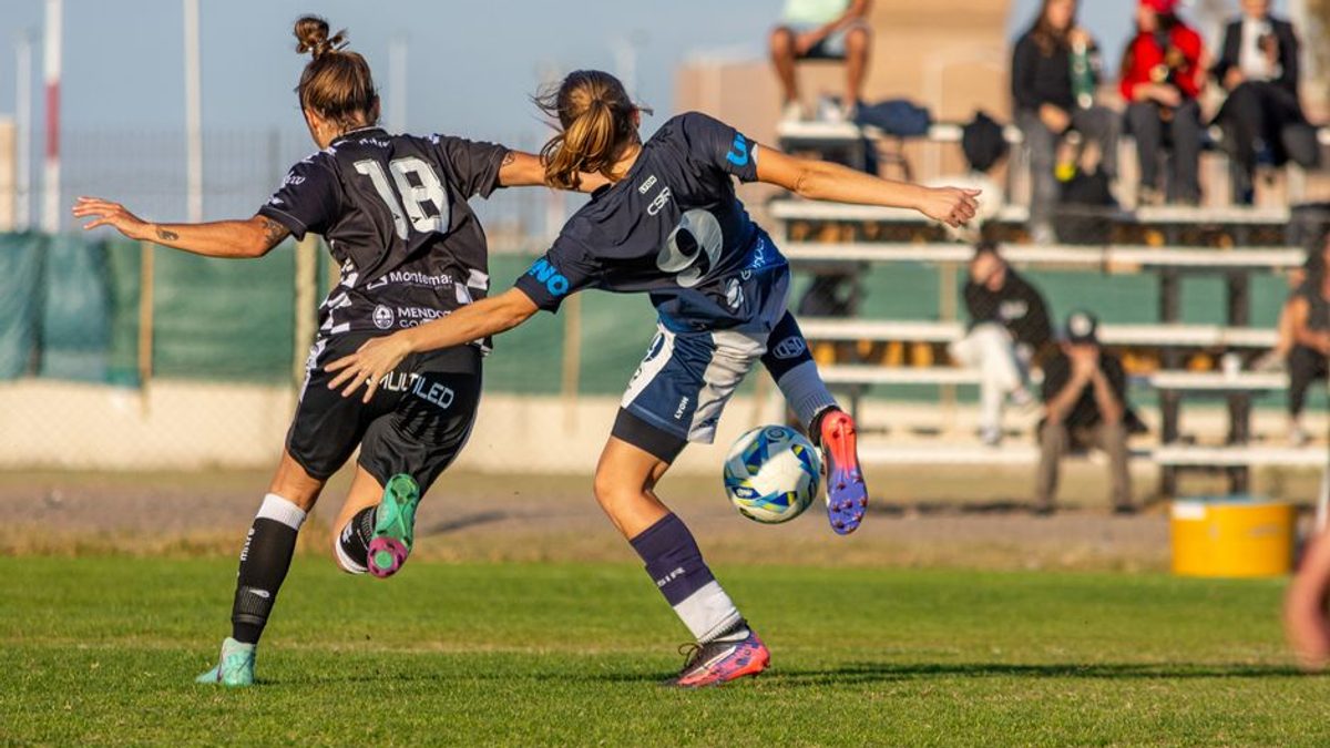 Superliga feminină de fotbal începe pe 22 august