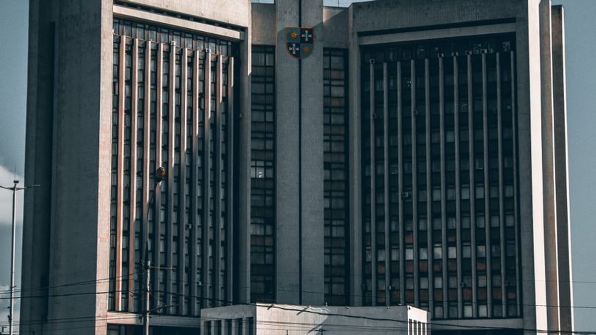 Blocajul ANCPI subliniază vulnerabilitățile economiei private din România