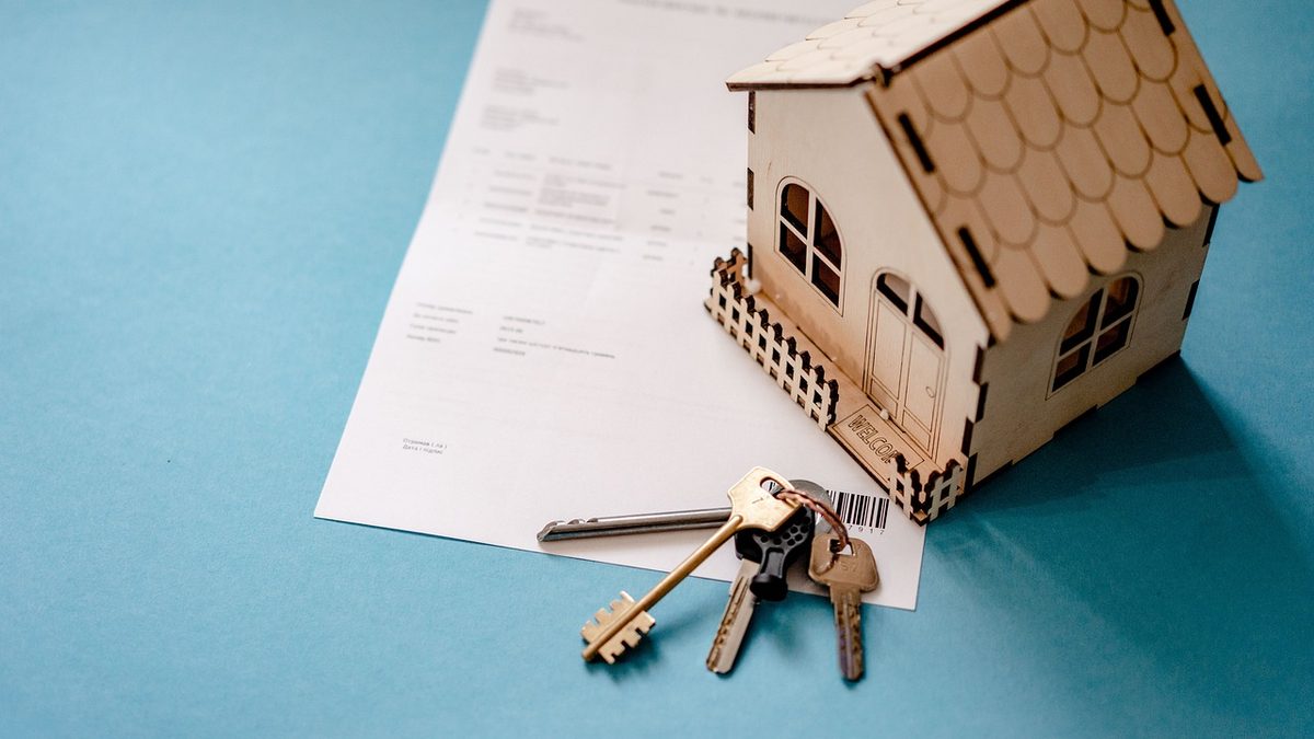 Creditele corporate garantate de stat au depășit 13% rată NPL