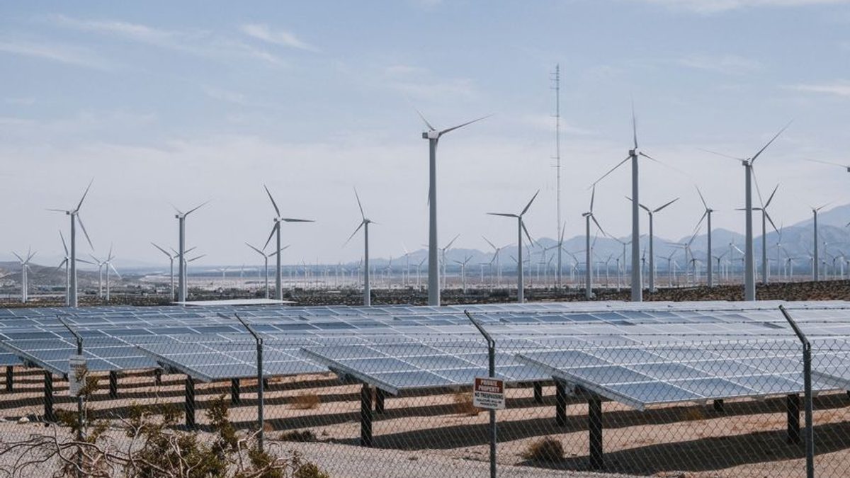 România trece de pragul de 1 GW în proiecte de stocare a energiei