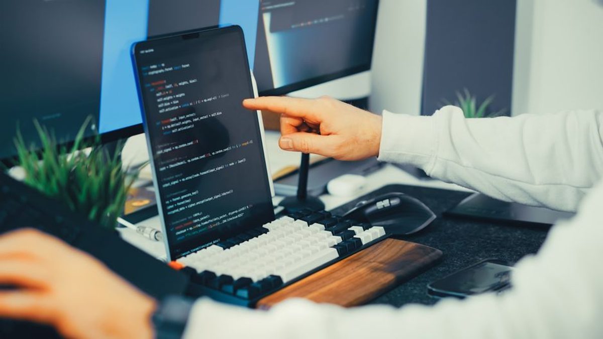 Studiu: firmele supraestimează pregătirea pentru atacuri cibernetice