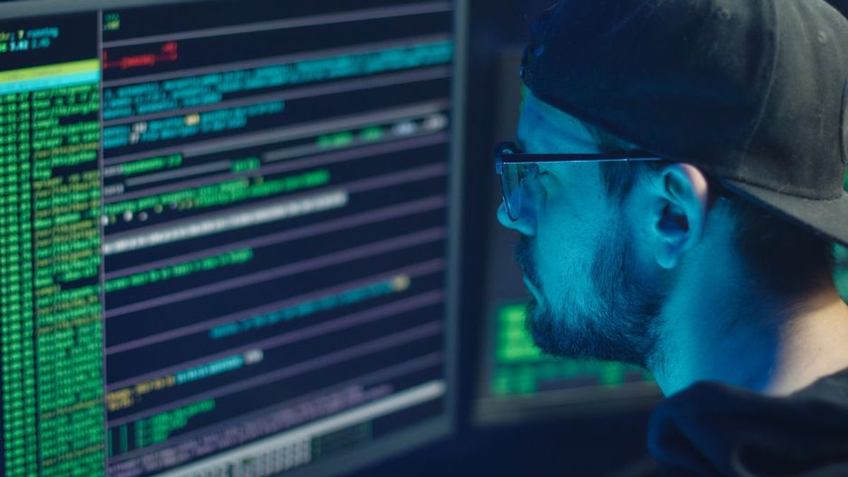 Site-ul DNSC, vizat de un atac DDoS: ce s-a întâmplat