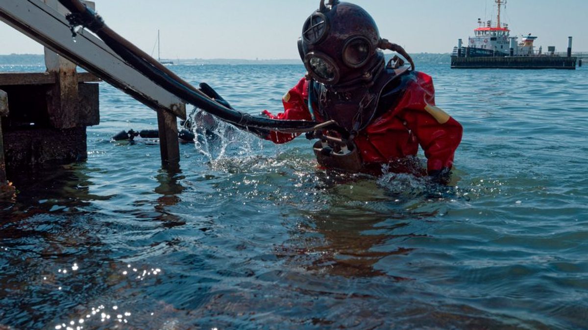 Resturi de dronă, neutralizate în Marea Neagră, lângă Constanța
